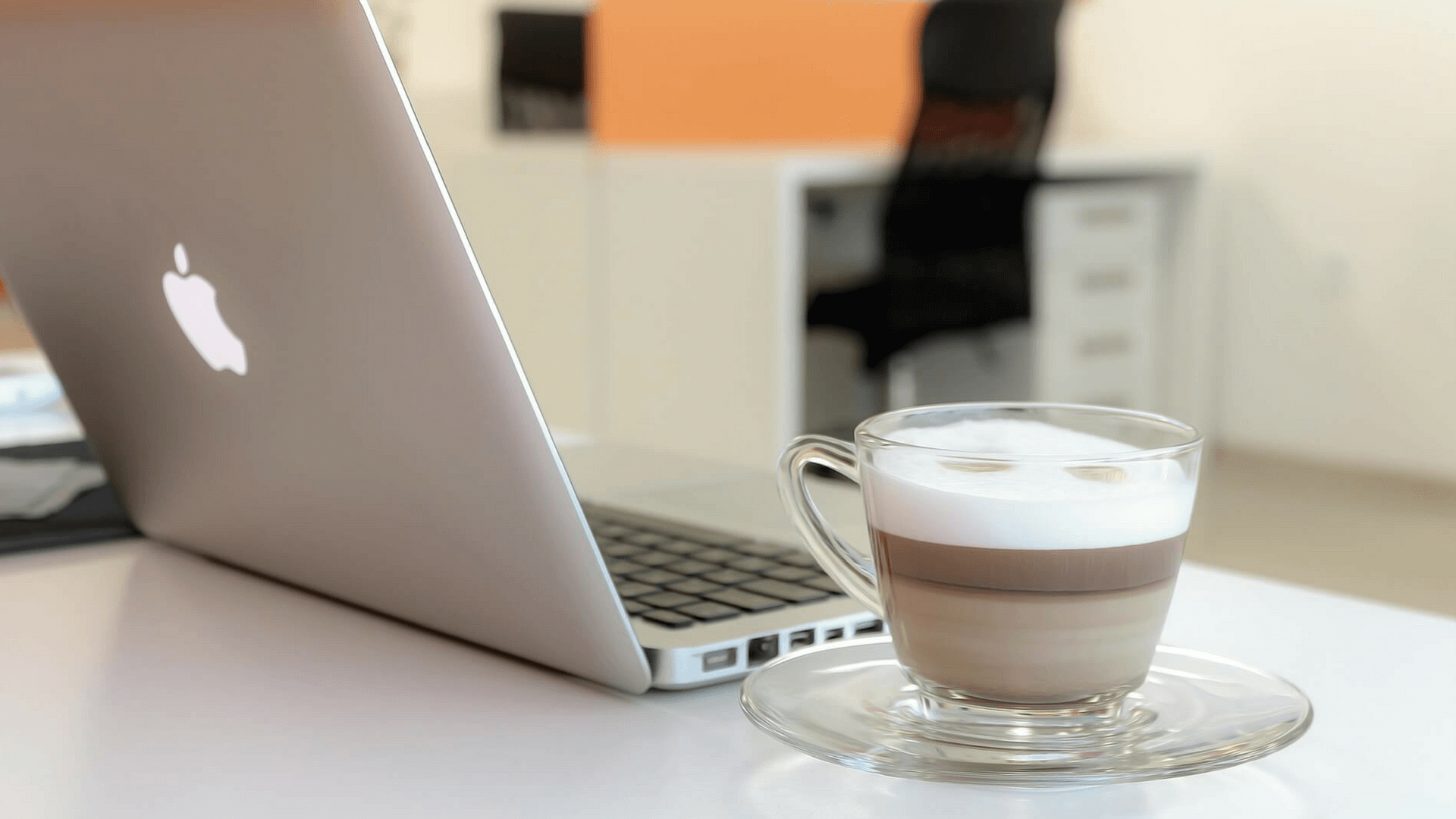 How to convert website traffic into sales
